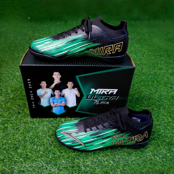 Top 3 Lý Do Tại Sao Nên Mua Giày Thể Thao Nam Tại HT Sport